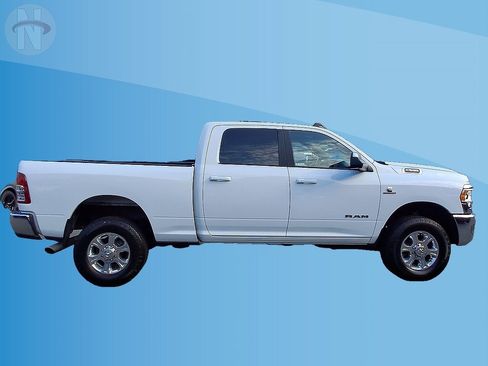 Used 2022 RAM 2500 Big Horn AWD/4WD image 17