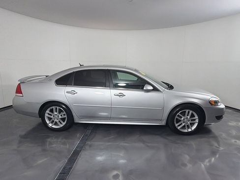 Used 2015 Chevrolet Impala LTZ FWD image 4