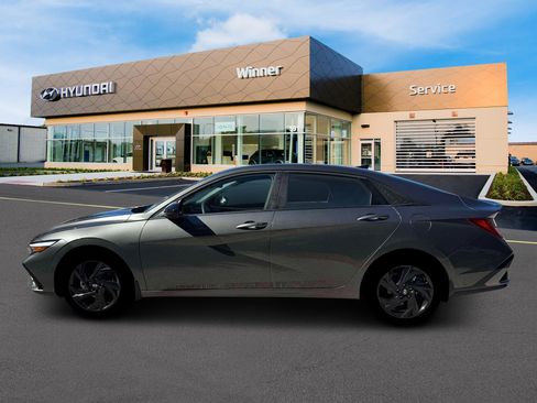 New 2026 Hyundai Elantra SEL Sport Premium FWD image 3