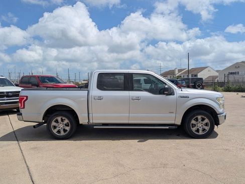 Used 2015 Ford F150 XLT w/ Equipment Group 302A Luxury image 4