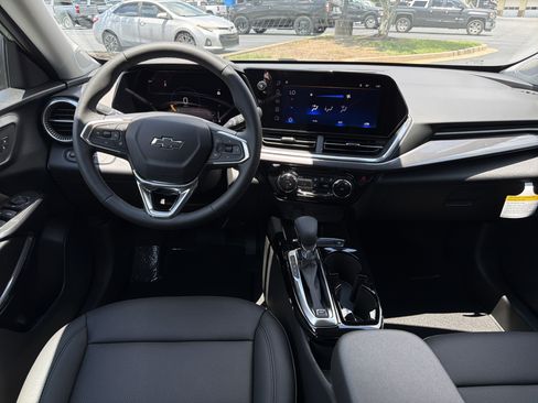 New 2026 Chevrolet Trax ACTIV w/ Driver Confidence Package FWD image 22