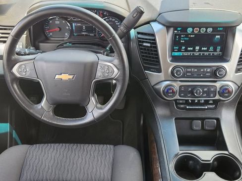 Used 2018 Chevrolet Tahoe LS RWD image 27