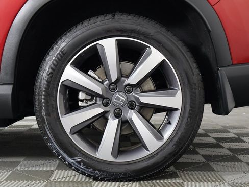 Used 2025 Honda Pilot Elite image 17