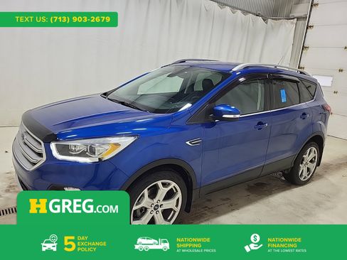 Used 2019 Ford Escape Titanium image 1
