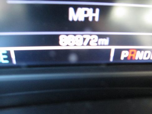 Used 2018 Chevrolet Silverado 1500 LT w/ All Star Edition image 26