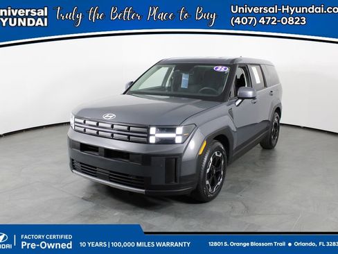 Used 2025 Hyundai Santa Fe SE image 1