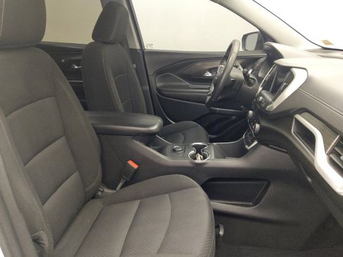 Used 2023 GMC Terrain SLE w/ Elevation Edition FWD image 21