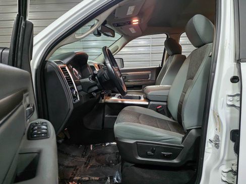 Used 2018 RAM 1500 Big Horn image 15