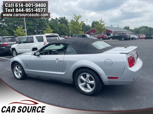 Used 2008 Ford Mustang Premium image 5
