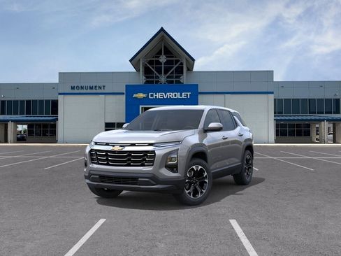 New 2026 Chevrolet Equinox LT w/ Convenience Package II FWD image 8
