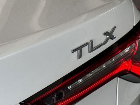 Used 2023 Acura TLX FWD image 10