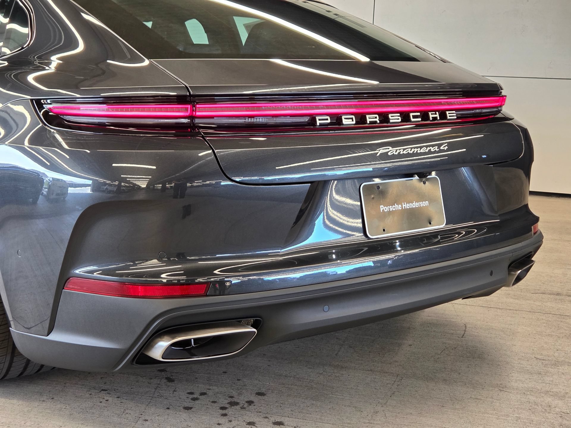 New 2026 Porsche Panamera 4 AWD/4WD image 8