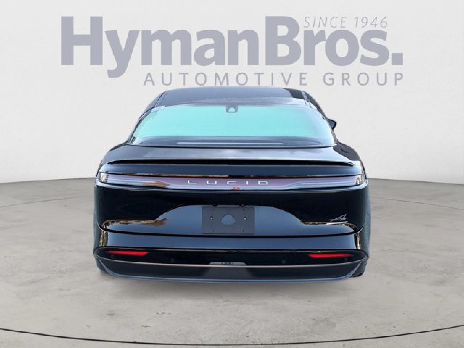 Used 2024 Lucid Air Touring AWD/4WD image 4