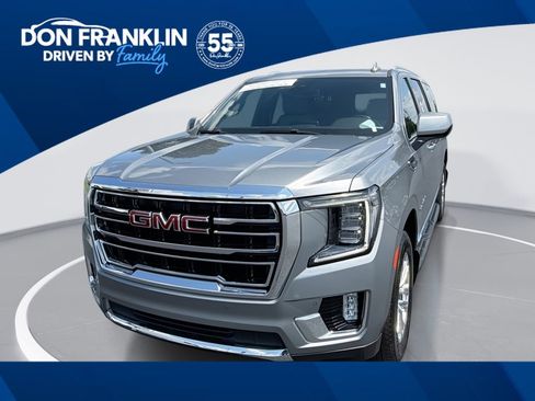Used 2023 GMC Yukon XL SLT AWD/4WD image 1