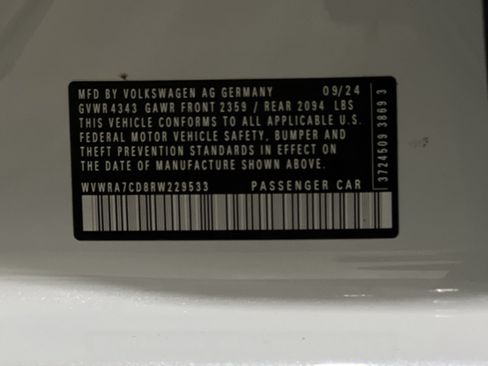 Used 2024 Volkswagen GTI SE FWD image 37