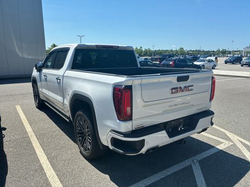 Used 2024 GMC Sierra 1500 Denali w/ Denali Reserve Package AWD/4WD image 3