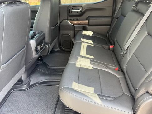 Used 2021 Chevrolet Silverado 1500 LT Trail Boss w/ Convenience Package II AWD/4WD image 38