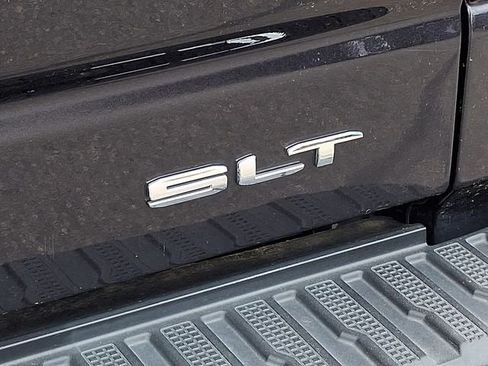 Used 2023 GMC Sierra 1500 SLT w/ SLT Premium Package image 26