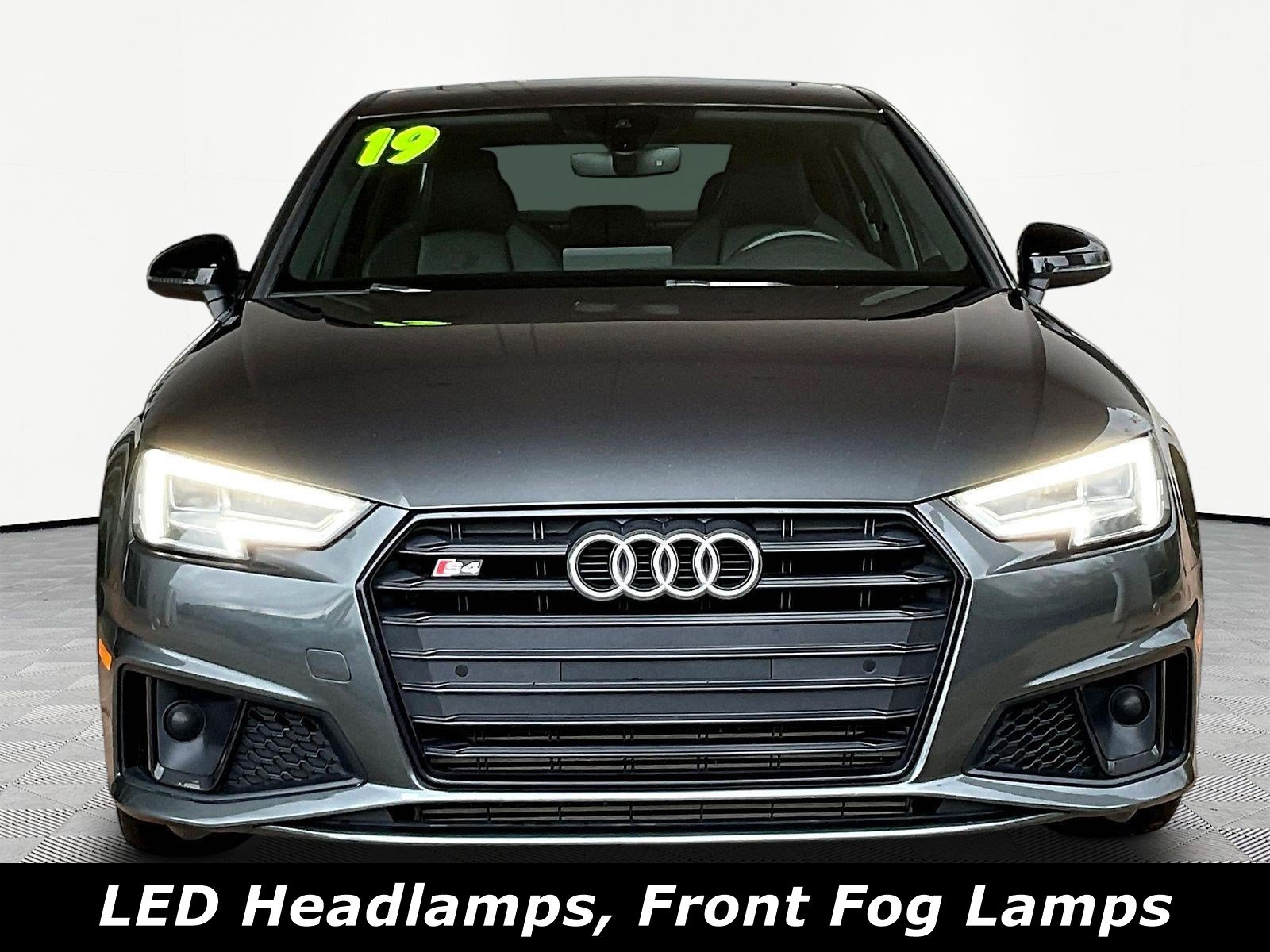 Used 2019 Audi S4 Premium Plus w/ Premium Plus Package AWD/4WD image 2