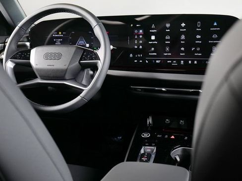 Used 2025 Audi A5 2.0T Premium Plus w/ Premium Plus AWD/4WD image 14