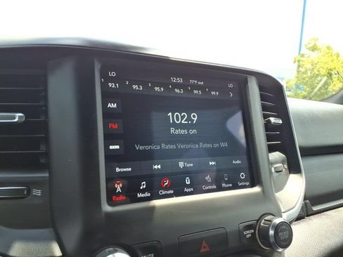 Used 2021 RAM 1500 Big Horn AWD/4WD image 17