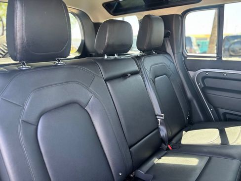 Used 2024 Land Rover Defender 110 S AWD/4WD image 5