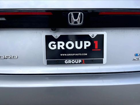 Used 2024 Honda Accord Sport image 10