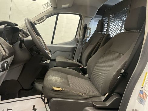 Used 2019 Ford Transit 150 148 Low Roof RWD image 11