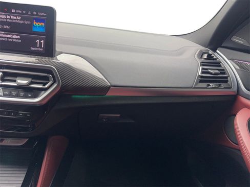 Used 2022 BMW X4 M40i image 59