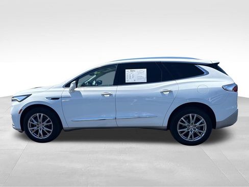 Used 2023 Buick Enclave Essence w/ Experience Buick Package AWD/4WD image 2