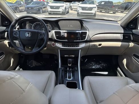 Used 2015 Honda Accord EX-L image 19
