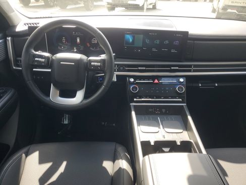 Used 2025 Hyundai Santa Fe SEL image 11
