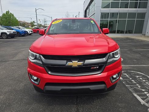Used 2019 Chevrolet Colorado Z71 AWD/4WD image 4