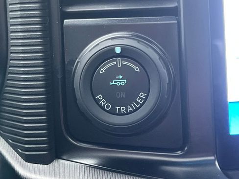 Used 2024 Ford F150 Platinum w/ Equipment Group 702A High image 5