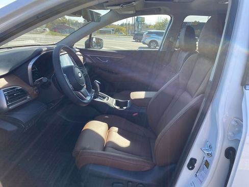 New 2025 Subaru Outback Touring image 7