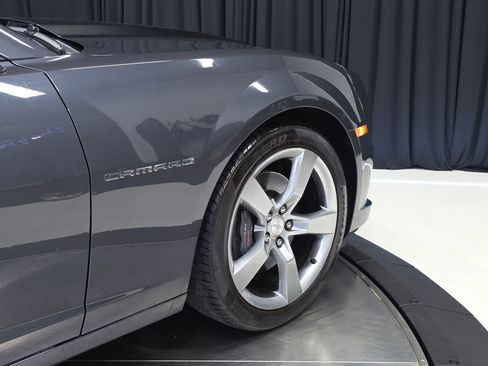 Used 2010 Chevrolet Camaro SS w/ RS Package RWD image 42