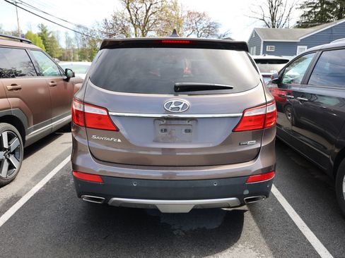 Used 2015 Hyundai Santa Fe GLS w/ Option Group 03 AWD/4WD image 4