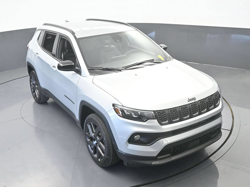 New 2026 Jeep Compass Latitude AWD/4WD image 50