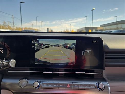 Certified 2025 Hyundai Kona SEL image 17