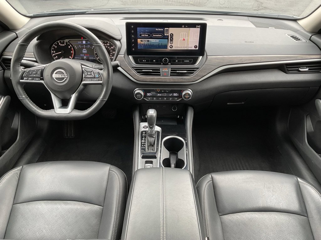 Used 2024 Nissan Altima 2.5 SL AWD/4WD image 17