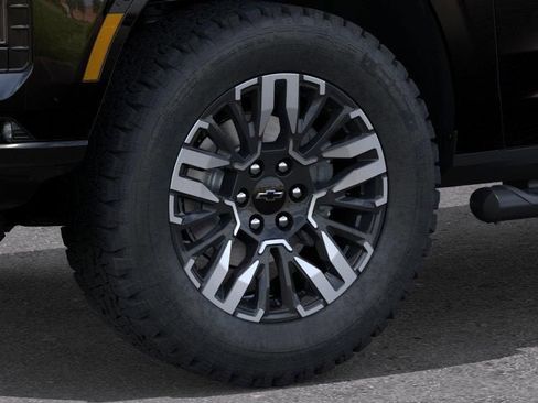 New 2026 Chevrolet Tahoe Z71 w/ Z71 Off-Road Package AWD/4WD image 9