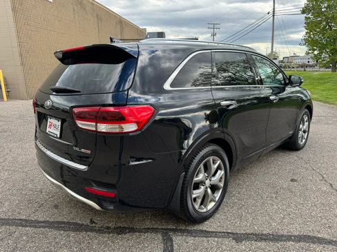 Used 2016 Kia Sorento SX w/ SXL Technology Package AWD/4WD image 9