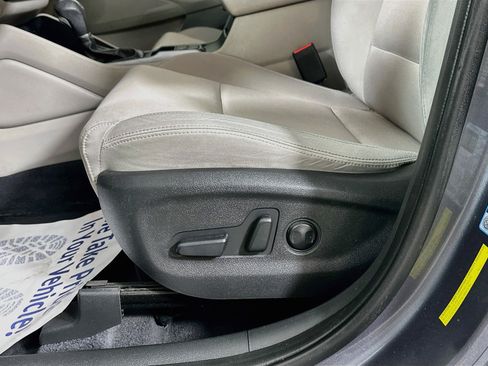 Used 2018 Hyundai Tucson SEL FWD image 18