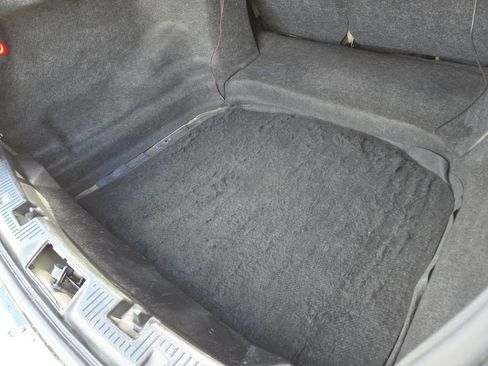 Used 2014 Ford Taurus SE FWD image 13