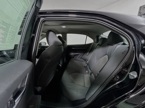 Used 2023 Toyota Camry LE image 29