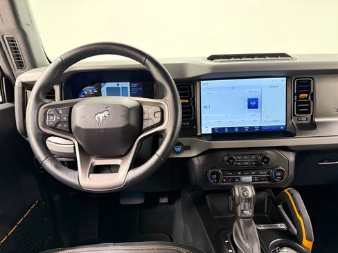Used 2023 Ford Bronco 4-Door AWD/4WD image 25