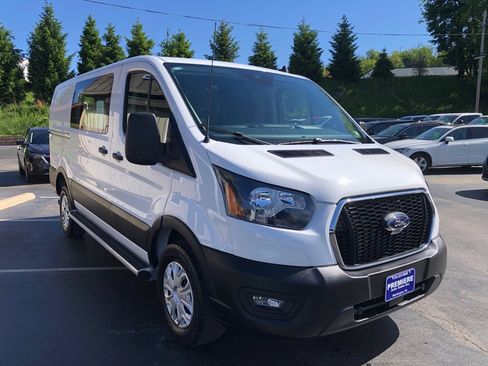 Used 2024 Ford Transit 250 Low Roof w/ Exterior Upgrade Package RWD image 8