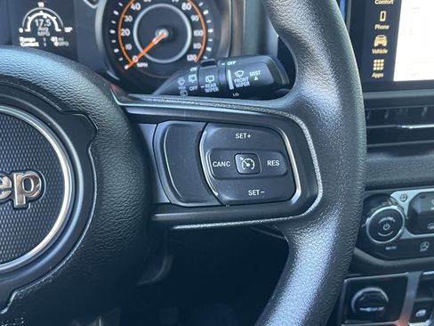 New 2026 Jeep Wrangler Sport image 33