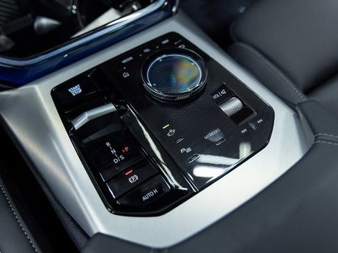 Certified 2025 BMW X3 M50 w/ Premium Package image 19