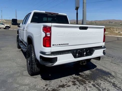 Used 2020 Chevrolet Silverado 3500 High Country w/ Z71 Off-Road Package AWD/4WD image 7
